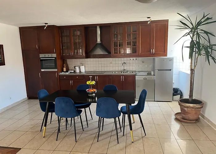 Magia Sul Mare Петрчане