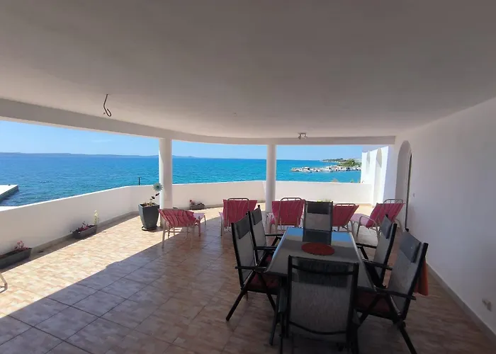 Magia Sul Mare * Петрчане